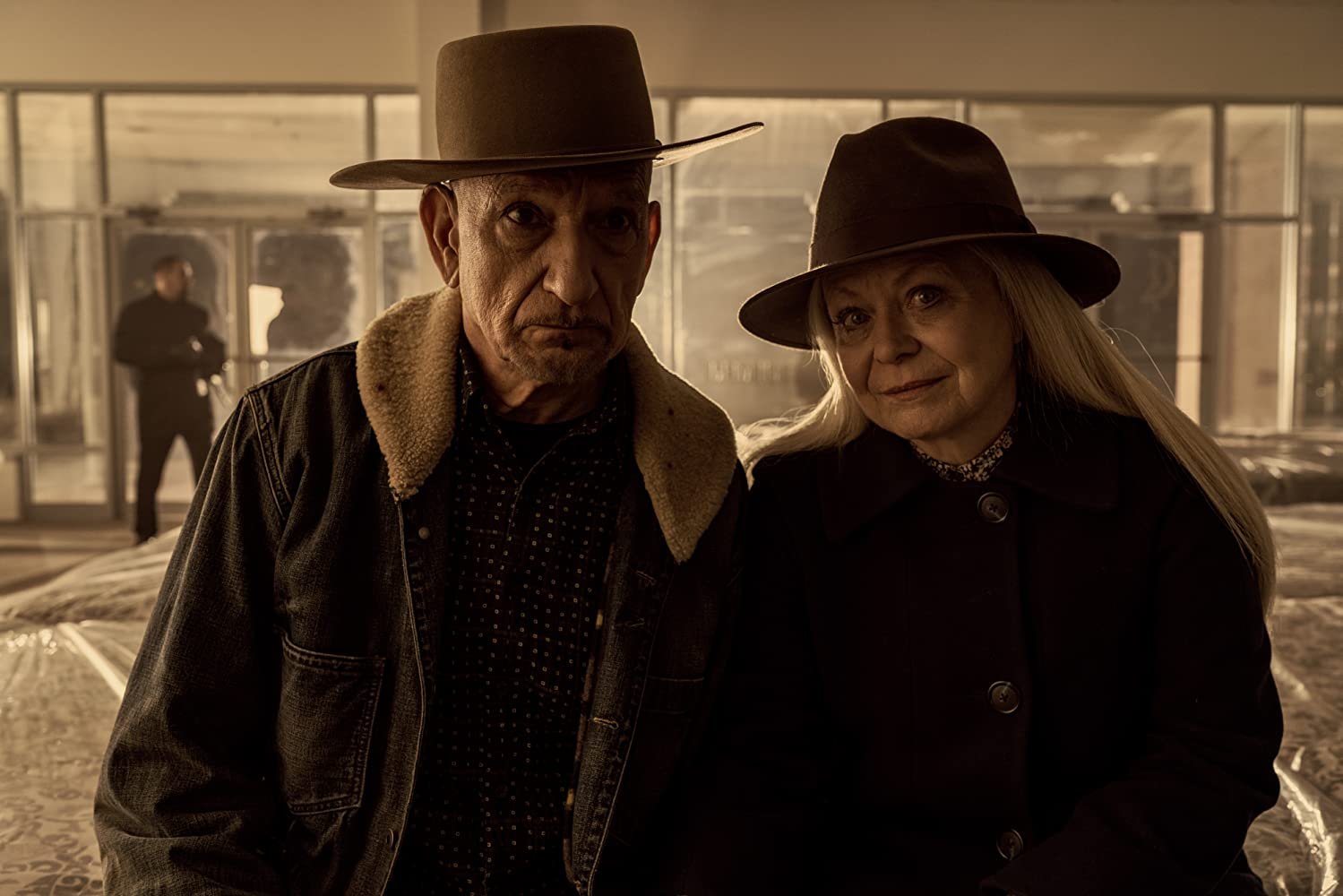 Perpetual Grace, LTD: Ben Kingsley é o seu próprio deus
