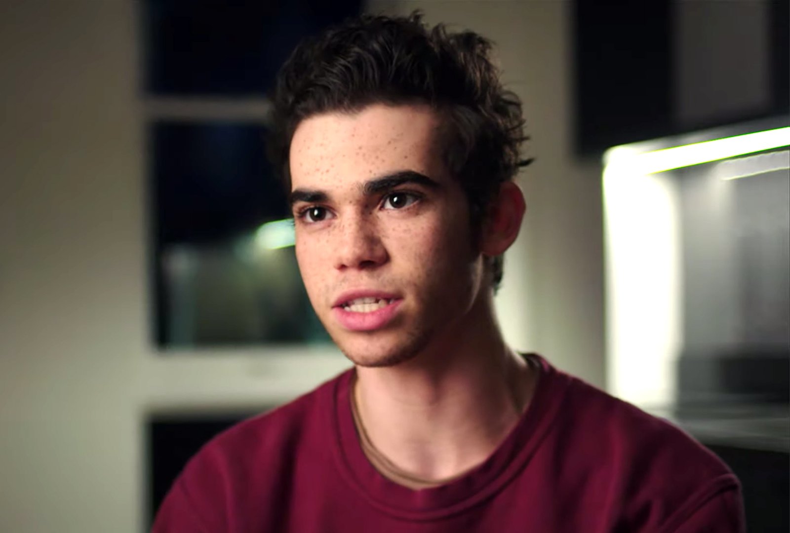 Showbiz Kids: Cameron Boyce em destaque
