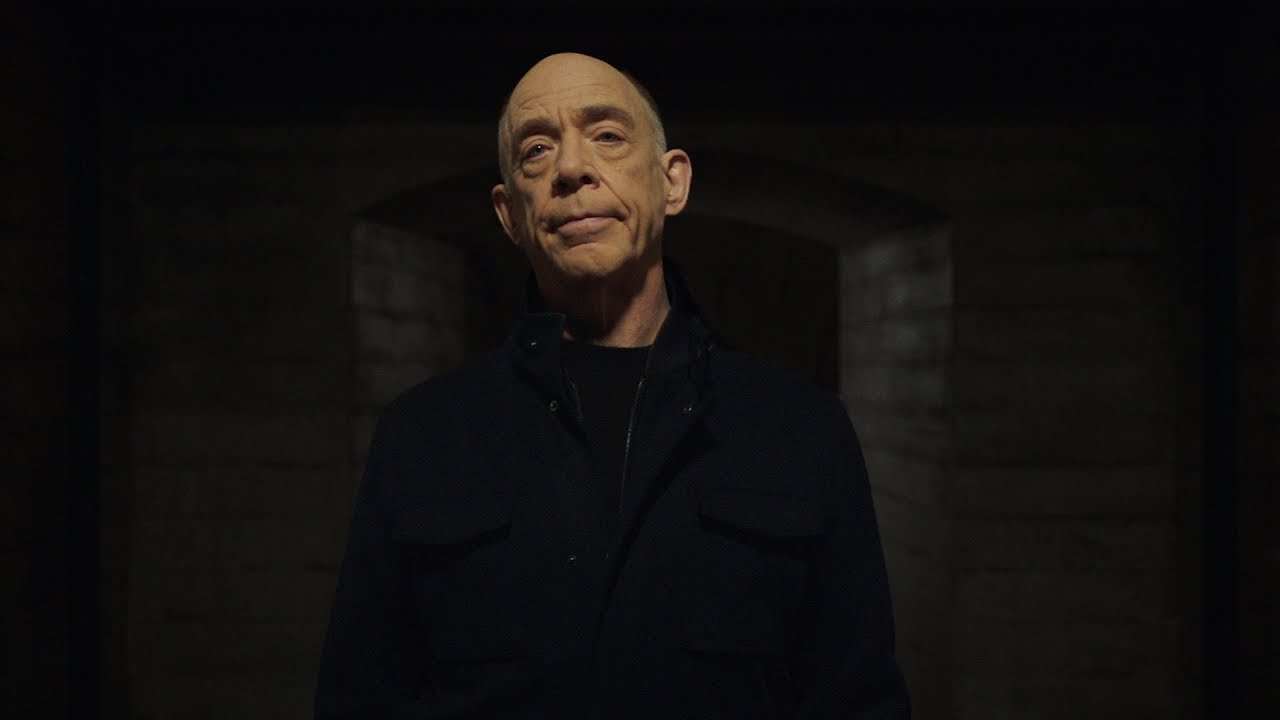 Counterpart: a mestria de J.K. Simmons chega a dobrar